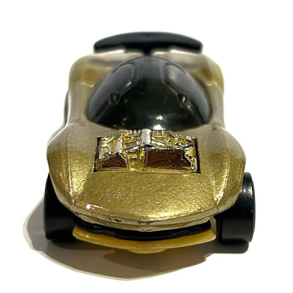 Vintage 1991 Hot Wheels Metallic Gold Diecast Model Sports Race Car Toy Black - Picture 4 of 11